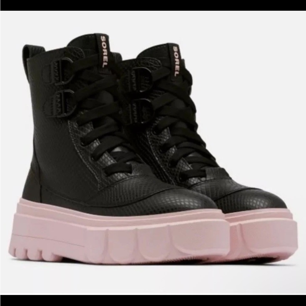 Sorel Black and Pink Women's Boots